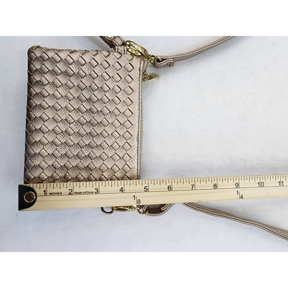 Maurices Beige Gold Basketweave Wristlet Wallet Small Crossbody Shoulder Purse - Picture 8 of 9